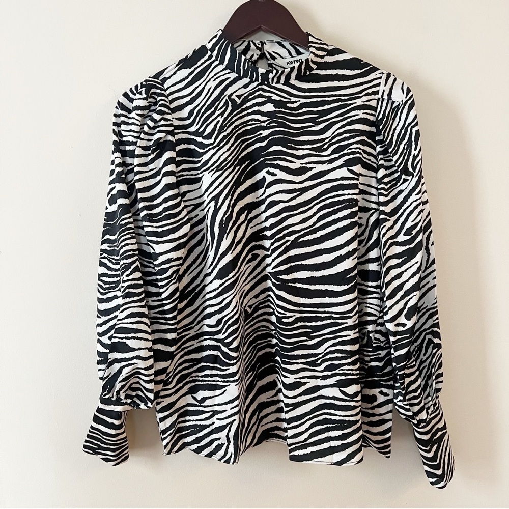 Koton Zebra Print Blouse Mock Neck Balloon sleeves Size EUR 36/US 4 NEW Black